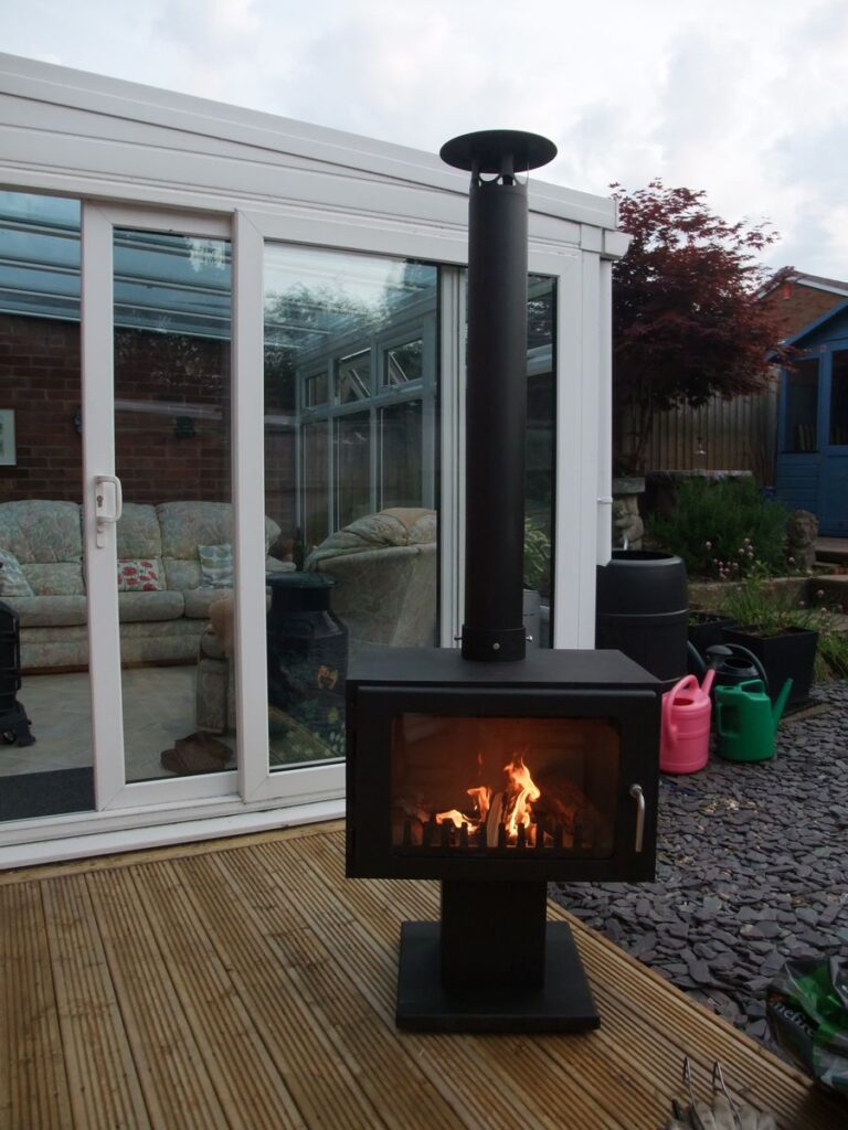 Fiesta Outdoor Wood Burner with chimney