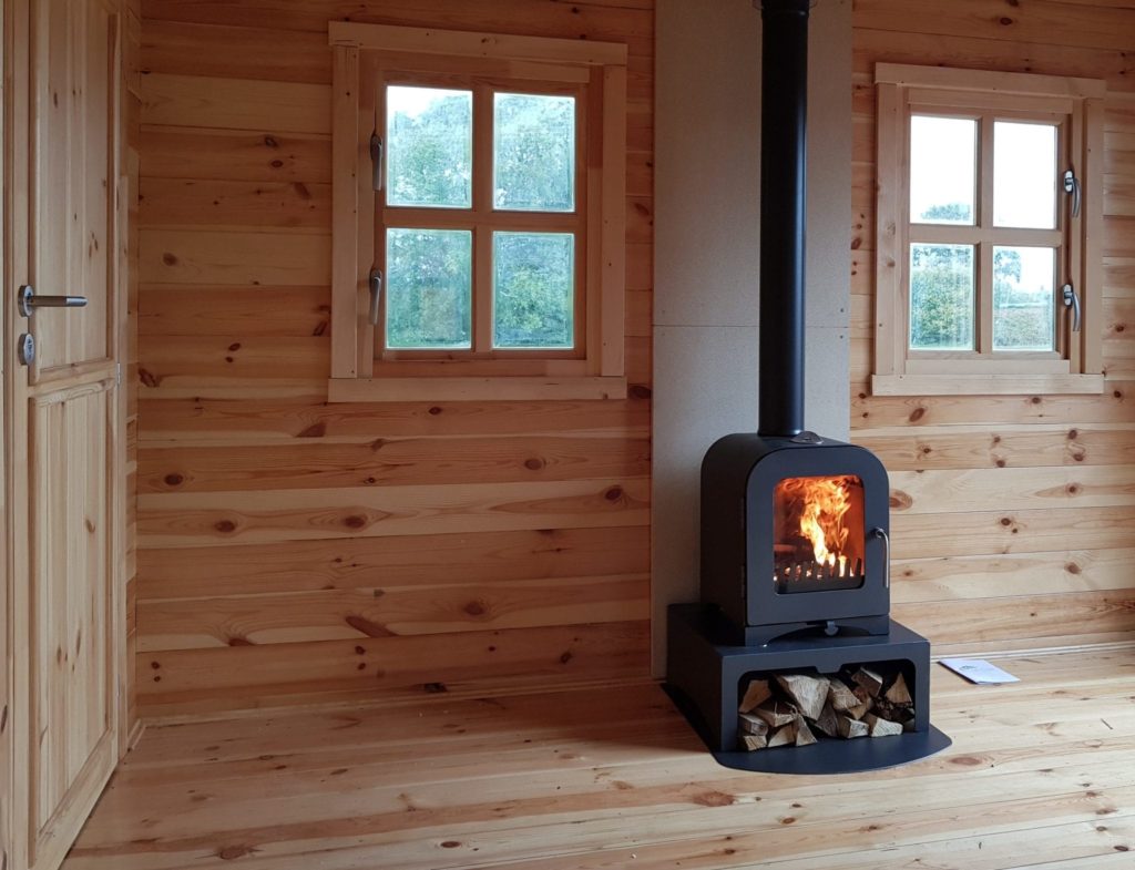 small stove in Summerhouse